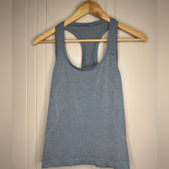 Lululemon Swiftly Tech 2.0 race length in blue/black/gray stripes - Picture 5 of 10